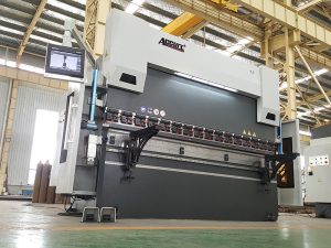 Fábrica directa CNC freo de prensa 600 ton