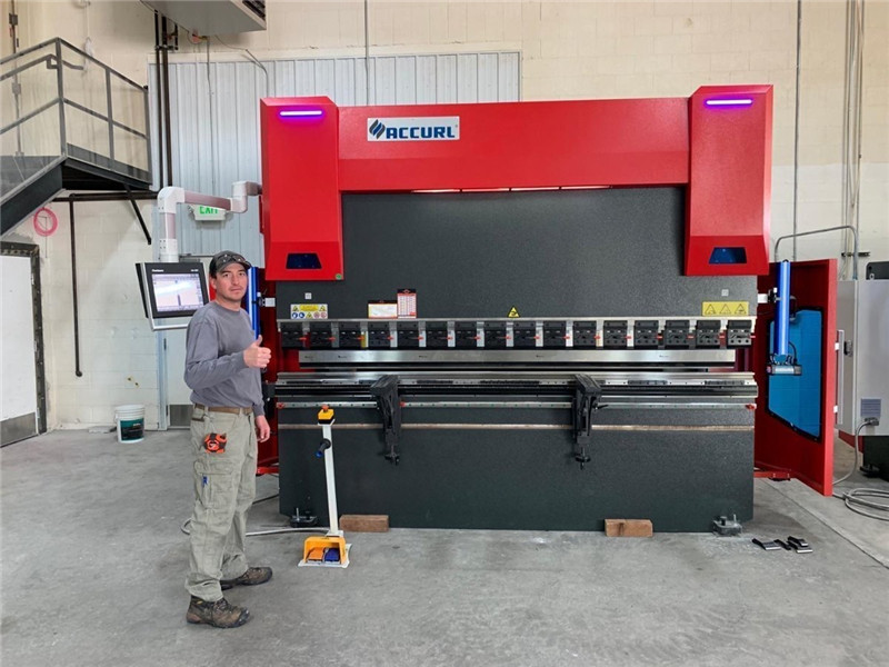 Prensa plegadora CNC ACCURL DA58T 4 eixes 2500 mm