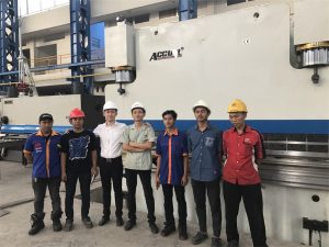 A Delegación de Indonesia chegou a visitar a nosa fábrica
