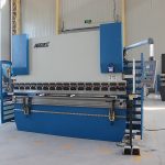 con freo de prensa hidráulica Wc67 E200