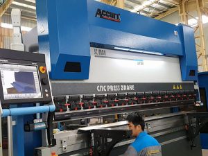 chapa metálica CNC prensa de metal máquina de freo 300 Ton 6000mm / 4000mm